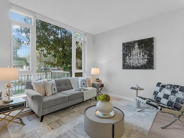 5 13720 100 Avenue Surrey, British Columbia