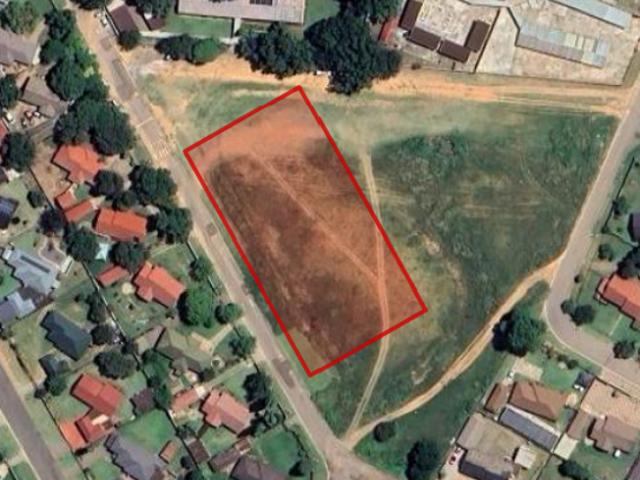 5 200 m² Land available in Witbank Central