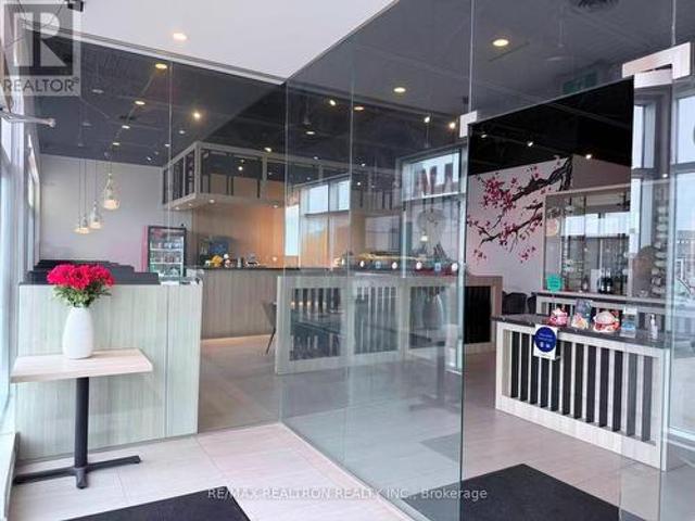 5 47 Harry Walker Parkway S, Newmarket, ON, L3Y 8T3 commercial for sale | Listing ID N13561 | Royal LePage