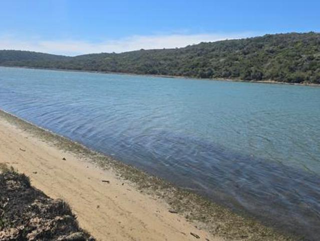 5.4 ha Land available in St Francis Bay Village