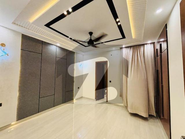 5.50 Marla Double height Lobby Ultra modern Designer Bilt house for sale Citi Housing Gujranwala Citi Housing Society
