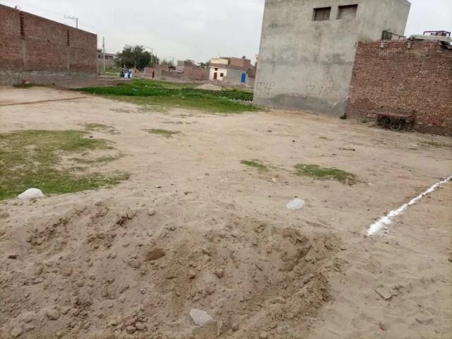 5, 5,5, 4,4 Marla k plot available for sale Gujrat ID 64307