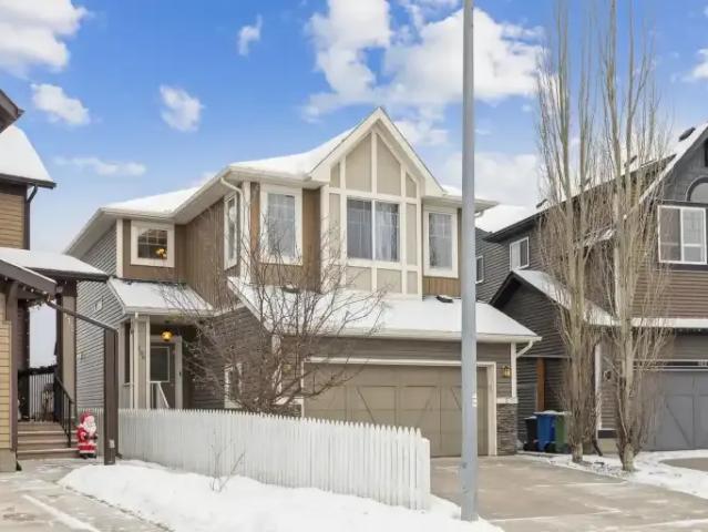 5.5 Bedroom House Cochrane AB 102846198
