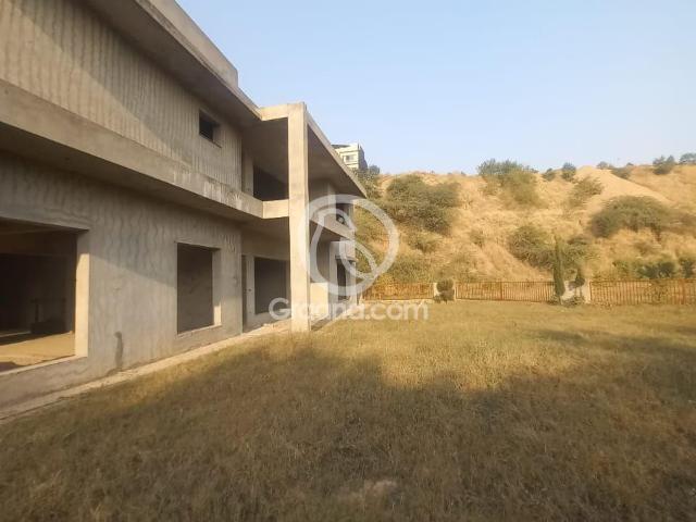 5.5 Kanal House for Sale
