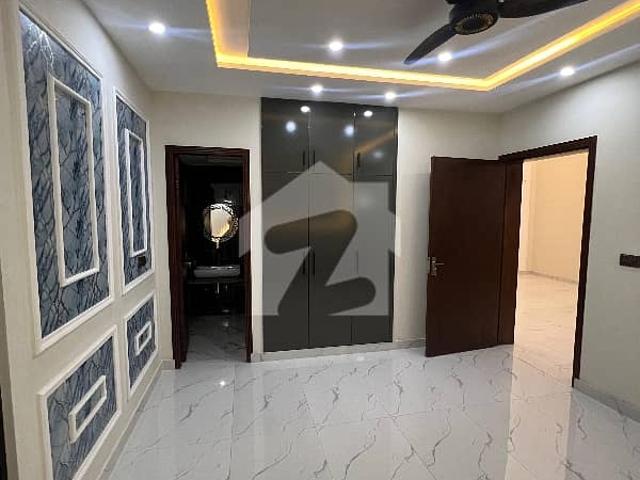 5.5 Marla House For Sale In Wapda Town Phase 1
