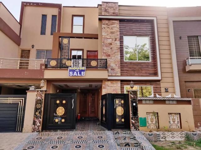 5.5 marla luxury lavish house block bb sector d lahore golf view residencia id 78924
