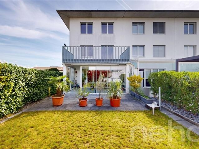5.5 Room row house