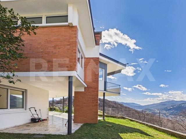 5.5 Room single house