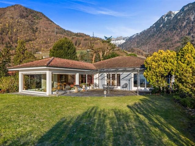 5.5 Room single house