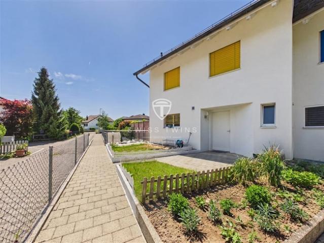 5.5 Zi. Einfamilienhaus mit Garten und Pavillon in Hochfelden