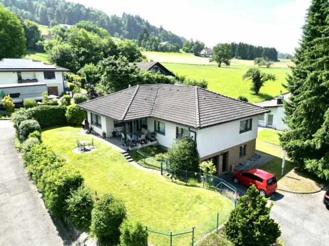 5.5 Zimmer Einfamilienhaus