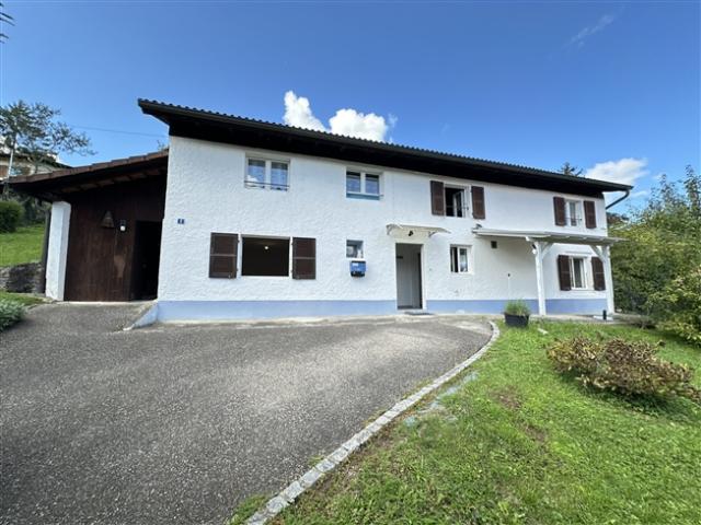 5,5 Zimmer Haus im Dorf Develier zum Verkauf