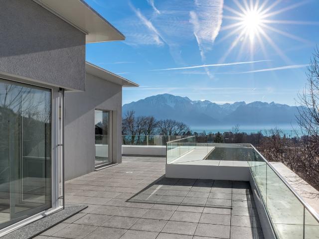 5,5 Zimmer Penthouse und Doppelhaus mit Panoramablick auf den See zum Verkauf in Montreux