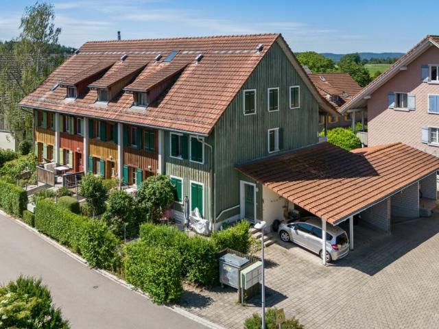 5.5 Zimmer Reihenhaus zwischen Natur und Stadtnähe