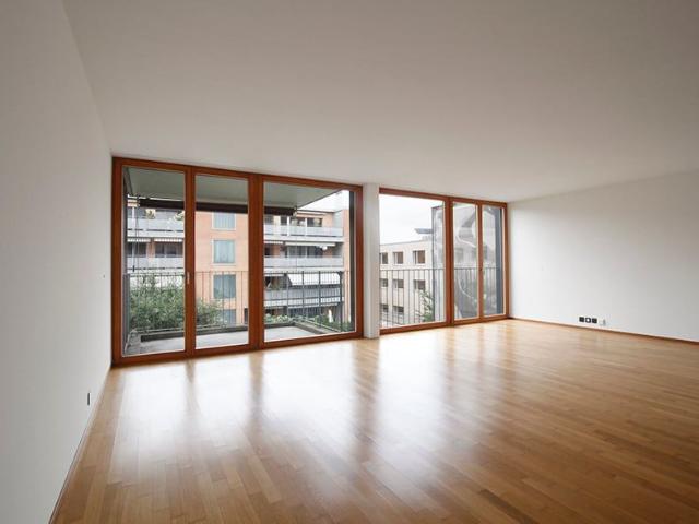 5.5 Zimmer, 143 m², 1. Stock