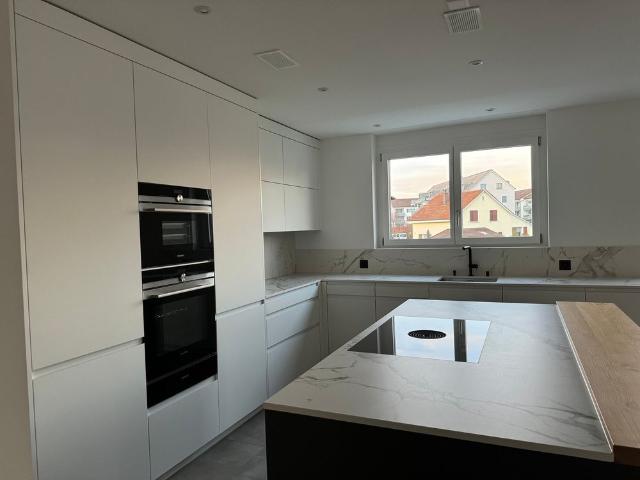 5.5 Zimmer, 143 m², 1. Stock