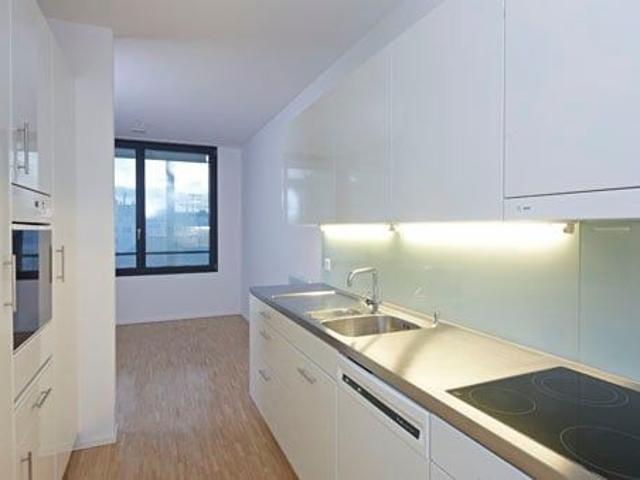 5.5 Zimmer, 143 m², 2. Stock