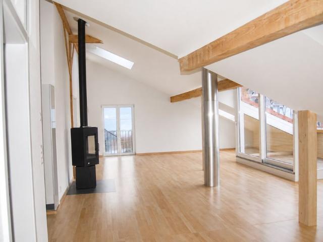 5.5 Zimmer, 143 m², 3. Stock