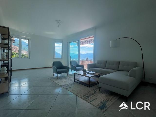 5.5 Zimmer, 140 m², 2. Stock