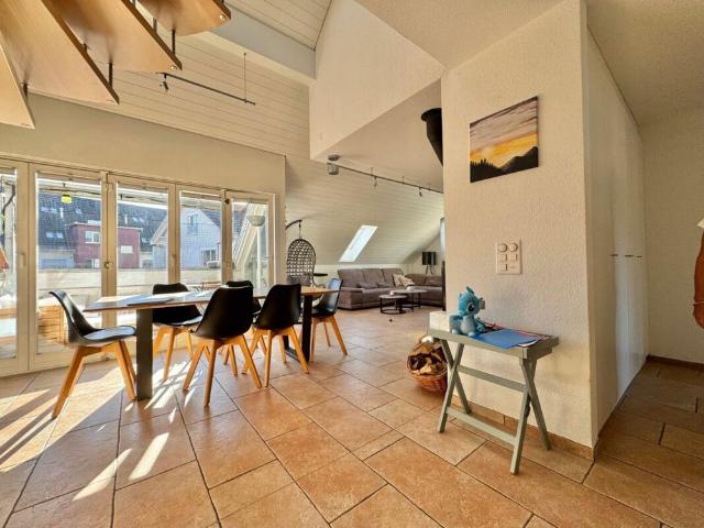 5.5 Zimmer, 140 m², 2. Stock