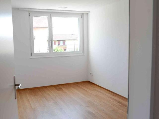 5.5 Zimmer, 140 m², 2. Stock
