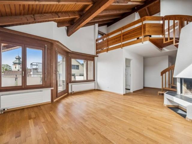 5.5 Zimmer, 140 m², 2. Stock