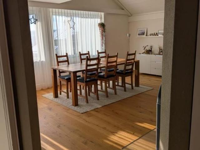 5.5 Zimmer, 140 m², 3. Stock