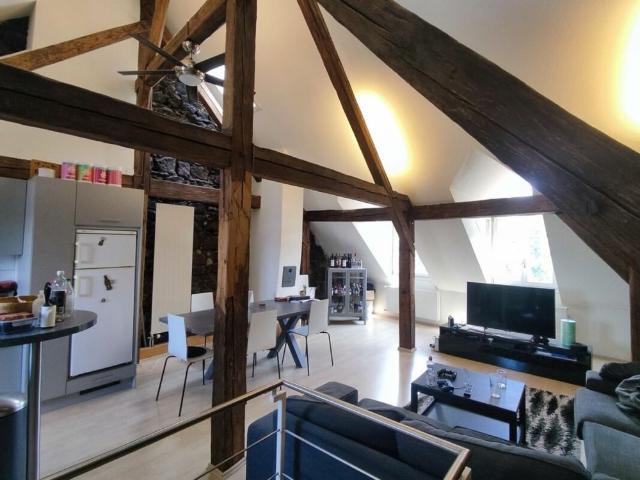 5.5 Zimmer, 140 m², 4. Stock