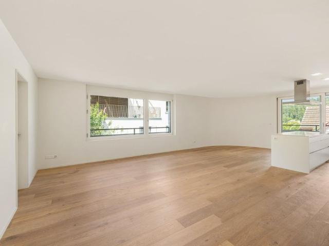 5.5 Zimmer, 147 m², 2. Stock