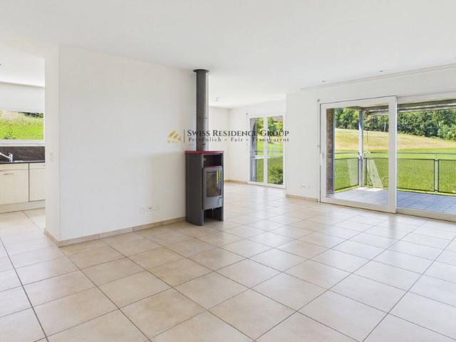 5.5 Zimmer, 145 m², 1. Stock