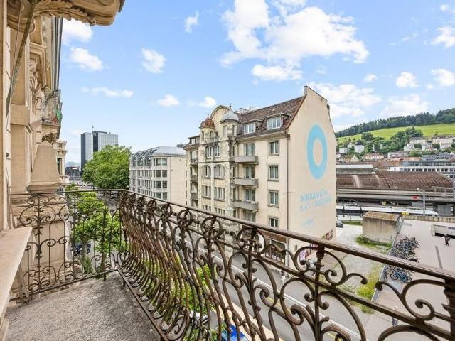 5.5 Zimmer, 145 m², 3. Stock