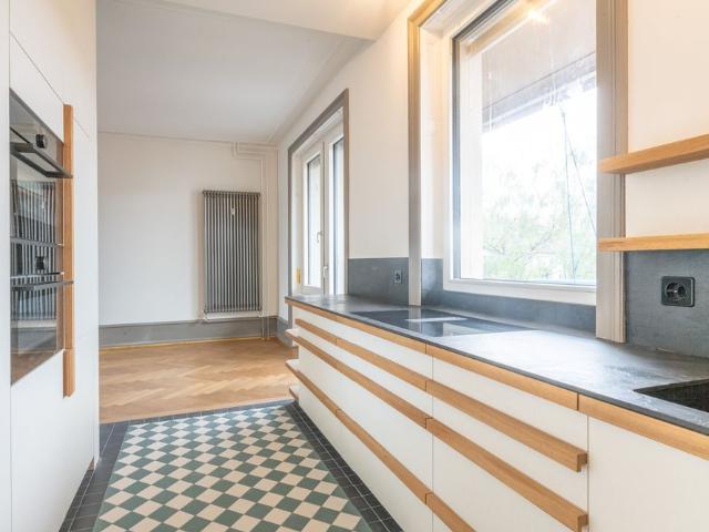 5.5 Zimmer, 146 m², 1. Stock