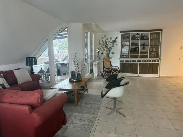 5.5 Zimmer, 148 m², 4. Stock