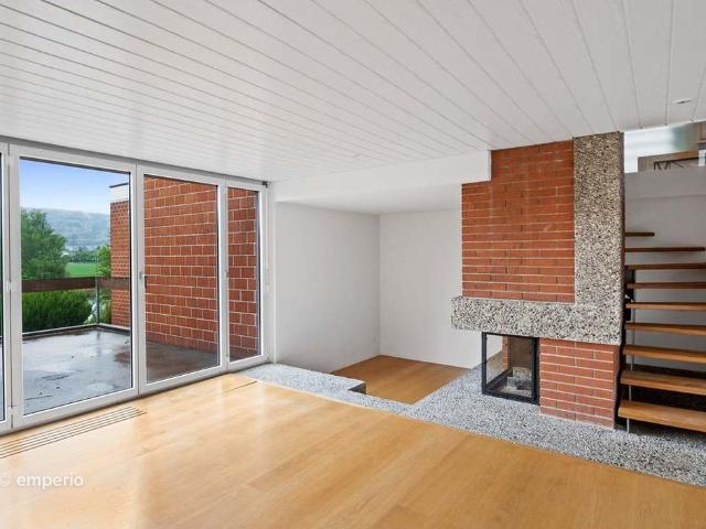 5.5 Zimmer, 150 m², 1. Stock