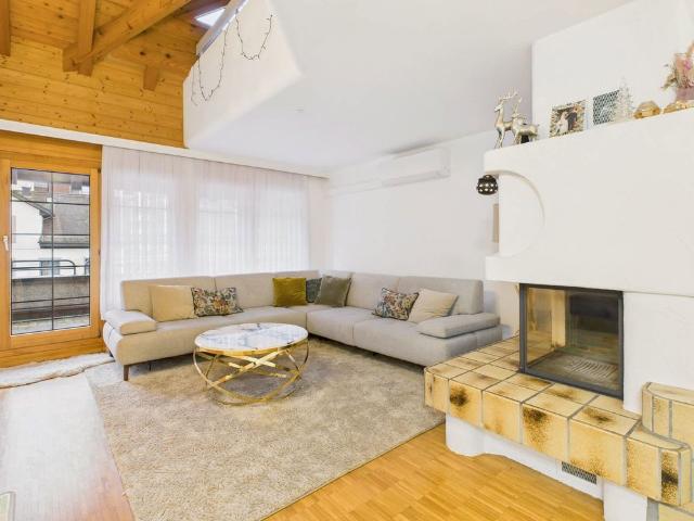 5.5 Zimmer, 150 m², 2. Stock