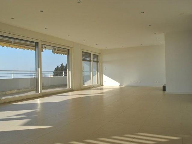 5.5 Zimmer, 150 m², 2. Stock