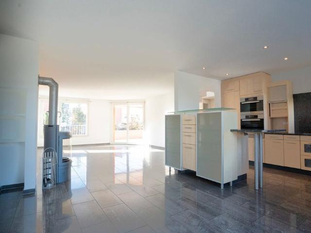 5.5 Zimmer, 150 m², 3. Stock