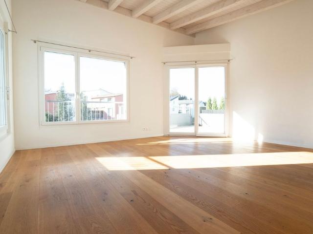5.5 Zimmer, 150 m², 3. Stock
