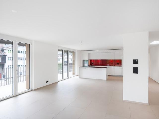 5.5 Zimmer, 151 m², 3. Stock