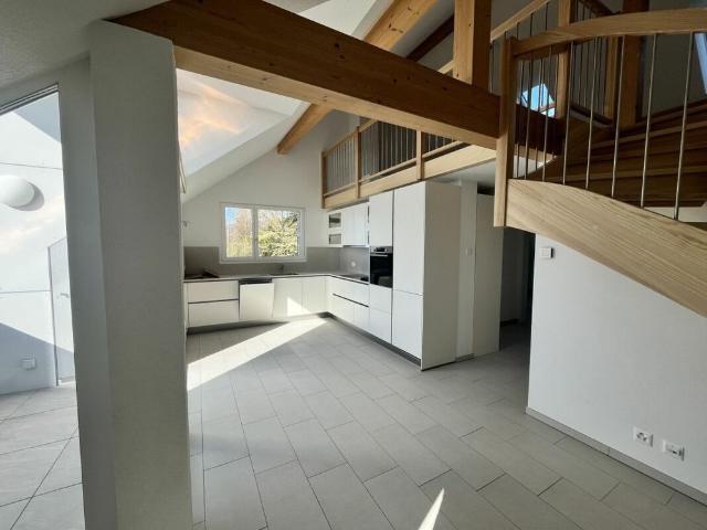5.5 Zimmer, 152 m², 2. Stock