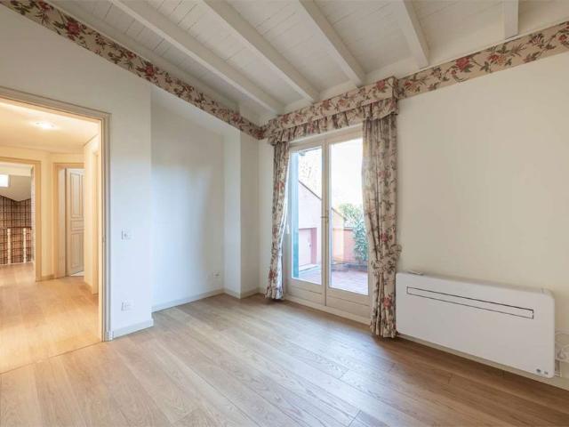 5.5 Zimmer, 157 m², 2. Stock