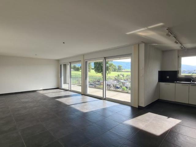 5.5 Zimmer, 157 m², 2. Stock