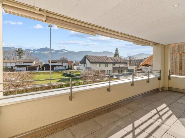 5.5 Zimmer, 154 m², 1. Stock