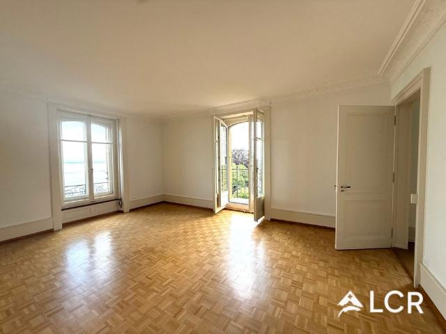 5.5 Zimmer, 155 m², 2. Stock