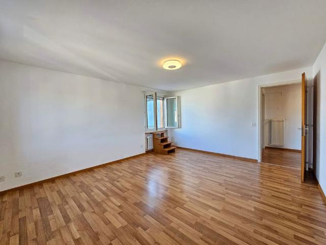 5.5 Zimmer, 156 m², 2. Stock