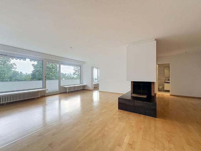 5.5 Zimmer, 158 m², 2. Stock