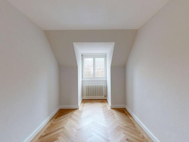 5.5 Zimmer, 163 m², 2. Stock