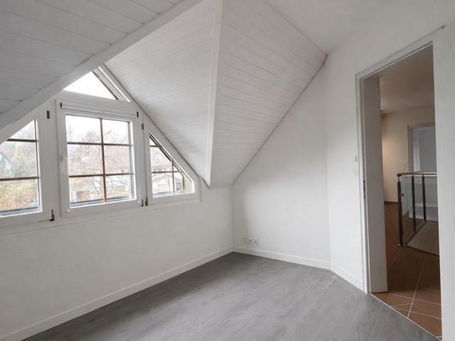 5.5 Zimmer, 160 m², 2. Stock