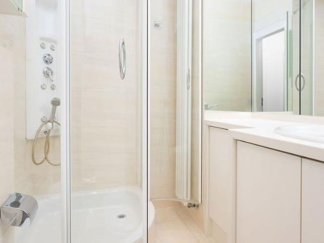 5.5 Zimmer, 160 m², 3. Stock