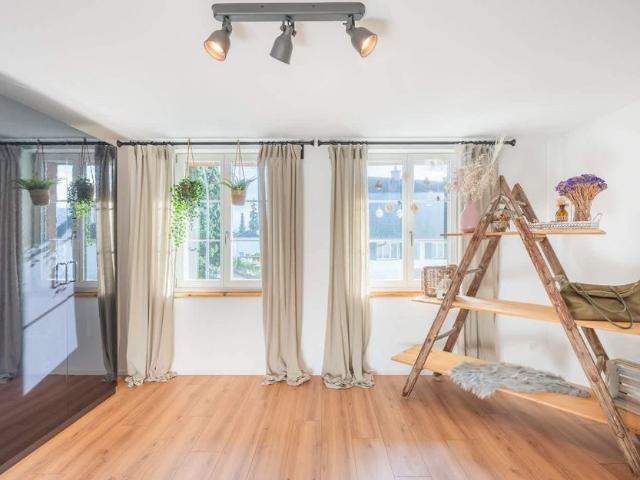 5.5 Zimmer, 162 m², 1. Stock